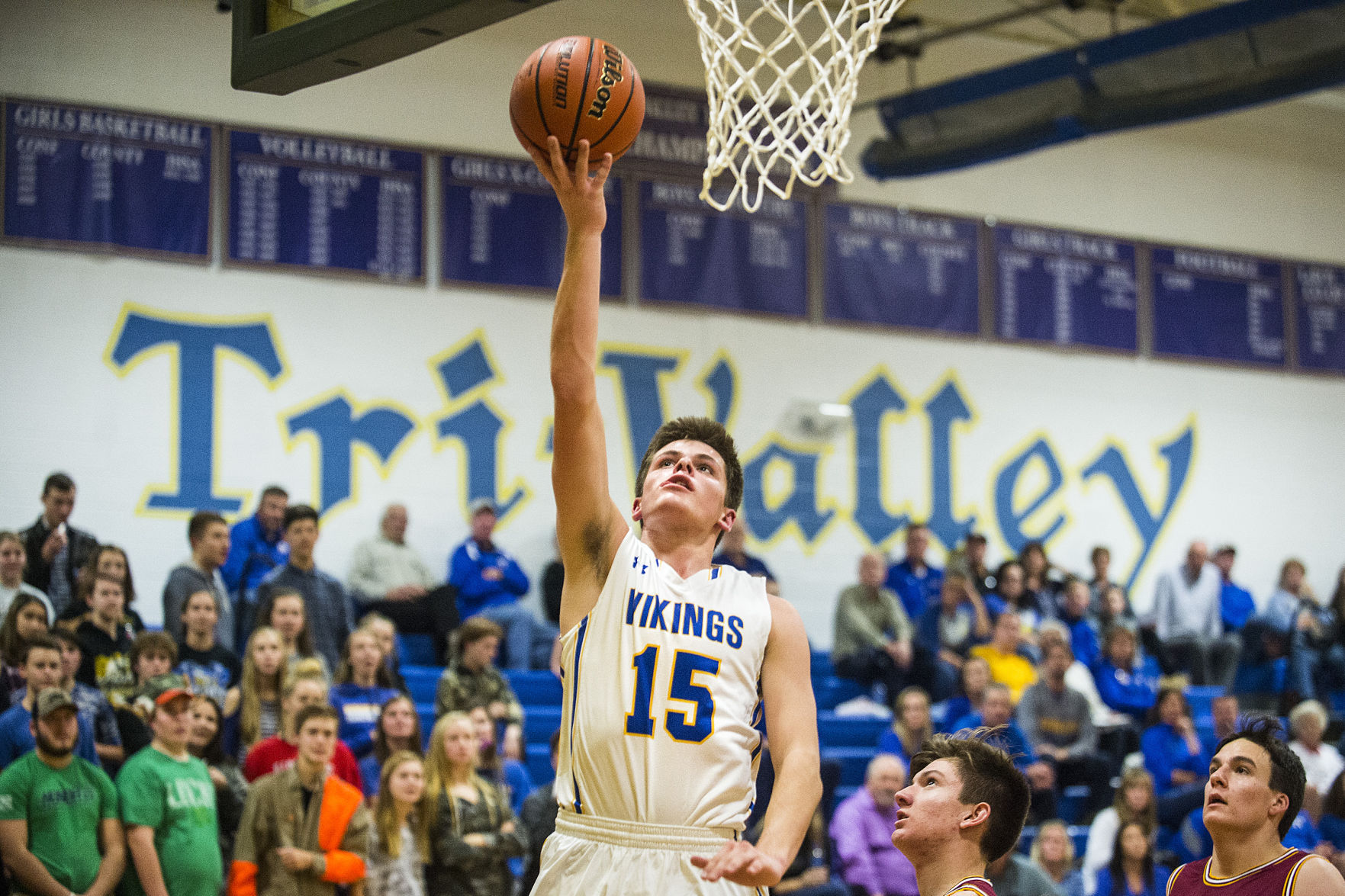 112917-blm-spt-3tvhoops